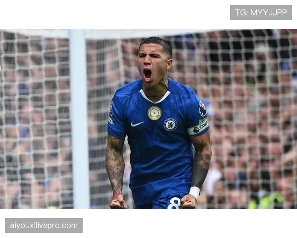 切尔西考虑出售恩佐·费尔南德斯，皇马密切关注